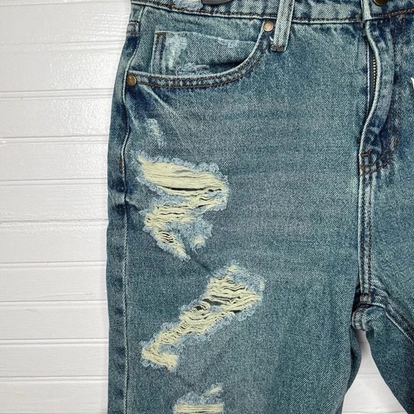 PTCL Women's Distressed High-Rise Denim Mid Thigh Shorts Blue Size 28 - Picture 4 of 13